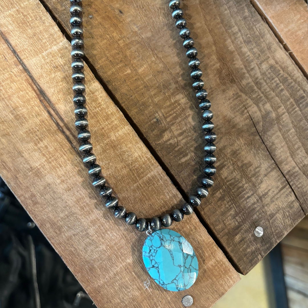 Rodeo Nights Turquoise Necklace